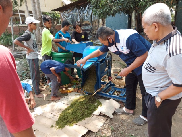 Mesin Pencacah Daun dan Ranting untuk Pupuk Kompos. Foto: dok