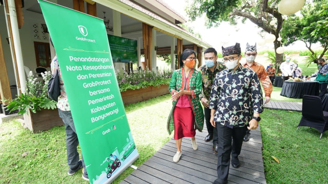 Bupati Banyuwangi Abdullah Azwar Anas saat acara kolaborasi Pemkab Banyuwangi dengan Grab. Foto: Pemkab Banyuwangi