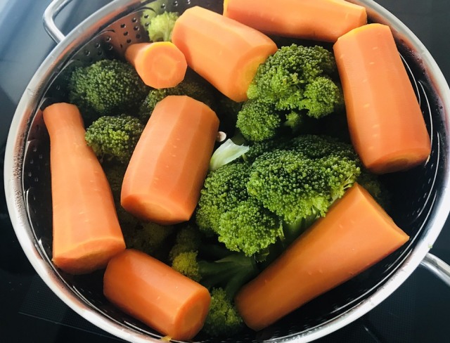 Tips Memasak Brokoli agar Nutrisinya Tak Hilang dan Tetap Kriuk! (2)