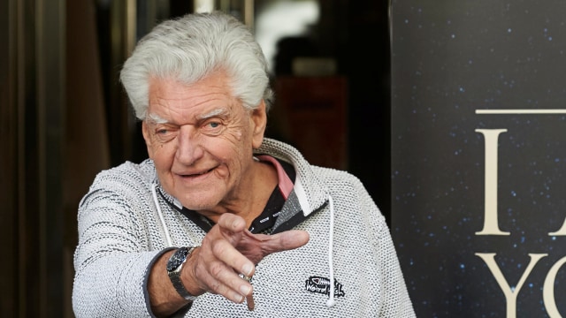 Pemeran Darth Vader, Dave Prowse, Meninggal Dunia (16972)
