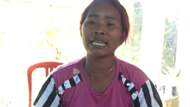 Astri Kandi (25) adalah salah satu saksi mata aksi penyerangan dan pembunuhan yang dilakukan kelompok MIT di Desa Lembontongoa, Kabupaten Sigi, Sulteng. Foto: Tim PaluPoso 
