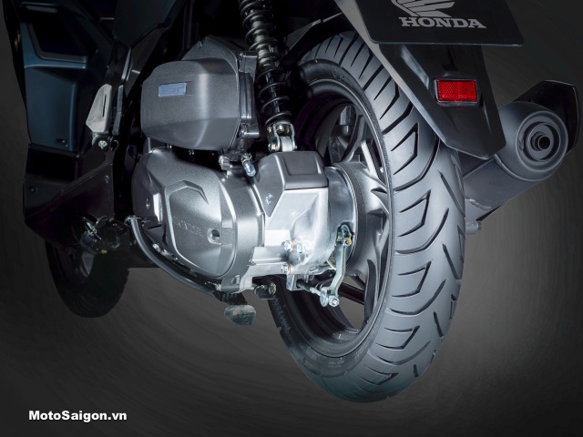 Spesifikasi Lengkap Honda Air Blade, Lawan Berat Yamaha Aerox (11420)