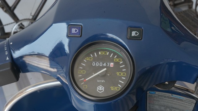 Baru Jalan 47 Km, Vespa P150S Strada Lansiran 1984 Dijual Rp 150 Juta (299482)