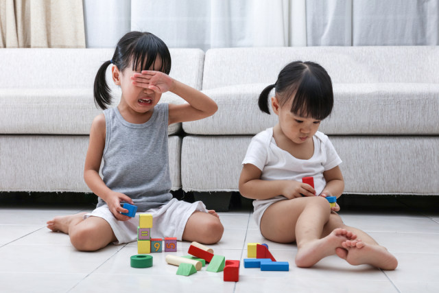 Ilustrasi anak bertengkar. Foto: Shutterstock
