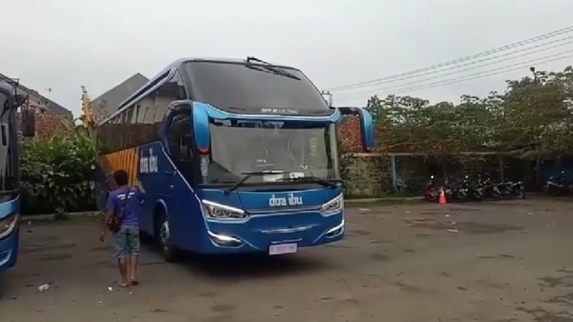 Ini 7 PO Bus yang Masih Setia Layani Jalur Selatan Pulau Jawa (233044)