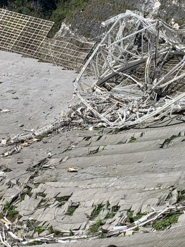 Teleskop Pemburu Alien Terbesar di Dunia Tiba-tiba Roboh, Ada Apa? (115150)