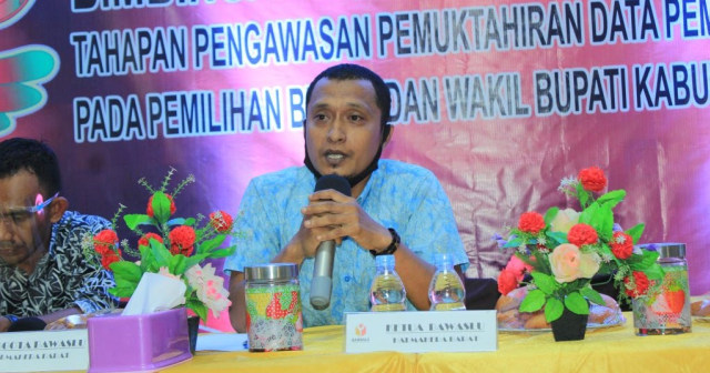 Ketua Bawaslu Halmahera Barat, Alwi Ahmad. Foto: Istimewa