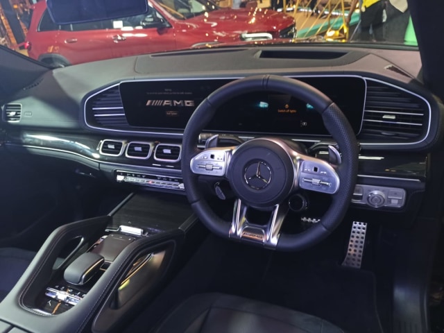 Interior Mercedes-AMG GLE 53 Coupe 4Matic. Foto: Muhammad Ikbal/kumparan