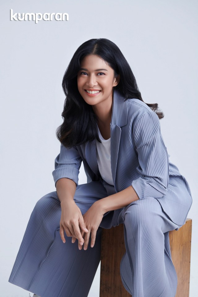 Dian Sastrowardoyo: Tentang Rambut, Stereotip & Kepercayaan Diri Perempuan (15524)