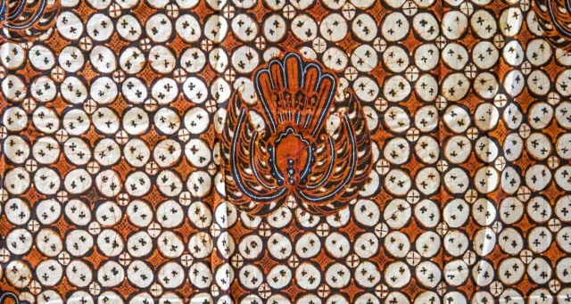 Batik kawung, salah satu motif batik larangan Keraton Yogyakarta. Foto: kratonjogja