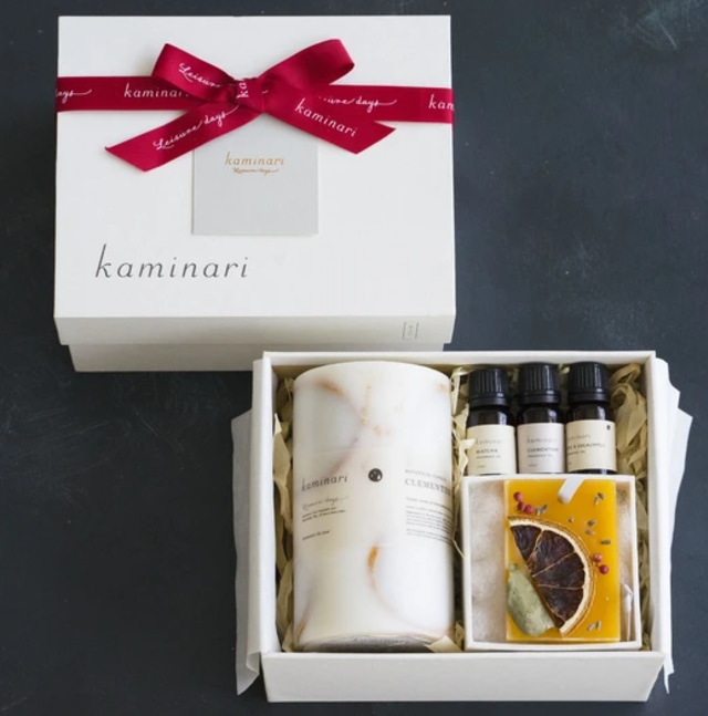 Tanaman hingga Makeup, Ini 8 Rekomendasi Kado untuk Rayakan Hari Ibu (15290)