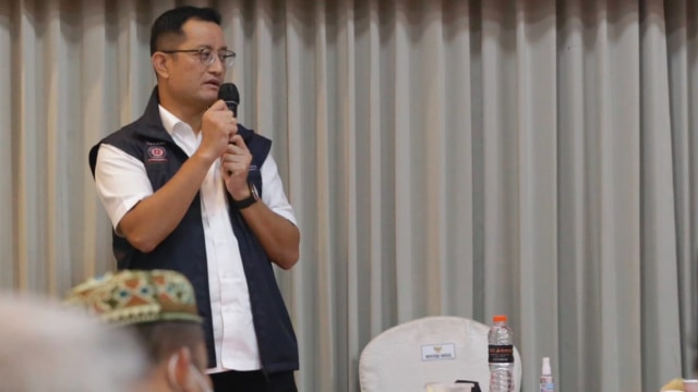 KPK Geledah 2 Kantor di Bekasi dan Jakarta Terkait Kasus Suap Bansos Corona (2)