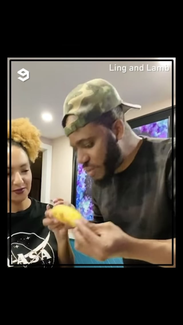 Kocak! Pasutri Ini Debat soal Budaya Makan Jagung ala Amerika dan Nigeria (420712)