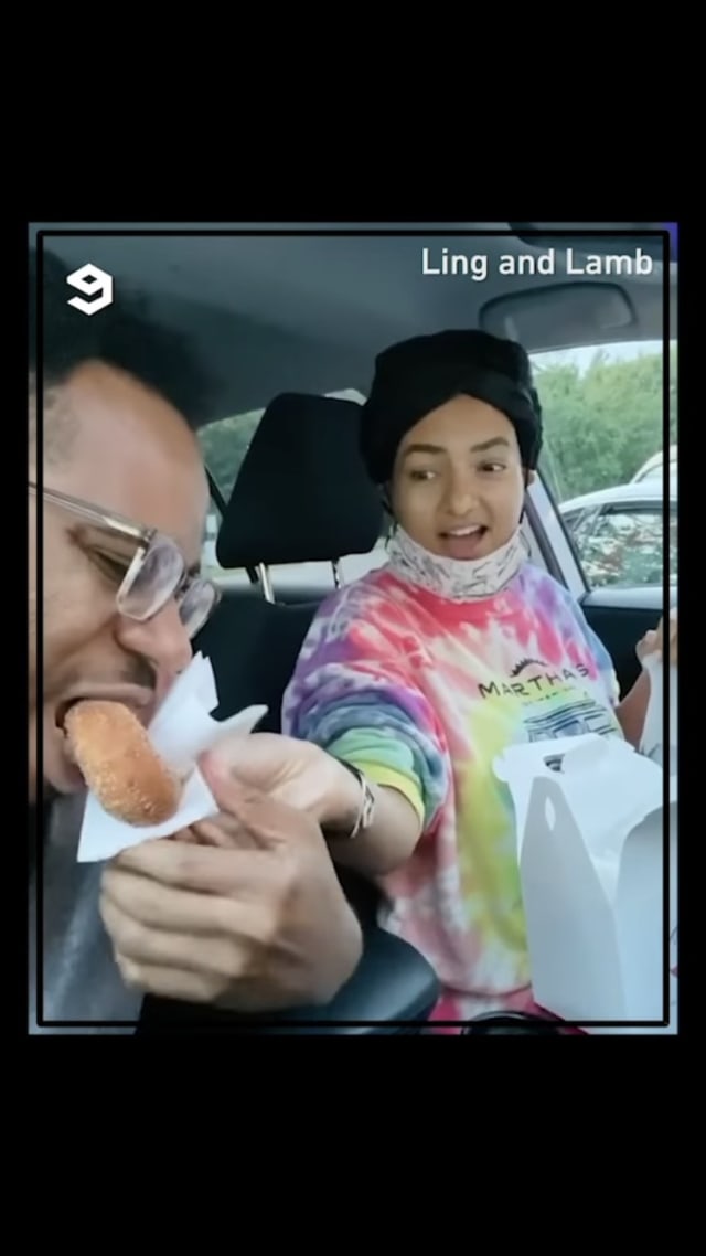 Kocak! Pasutri Ini Debat soal Budaya Makan Jagung ala Amerika dan Nigeria (420713)