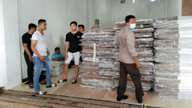 Logistik Pilkada di Sulawesi Utara tiba di kargo pelabuhan Bitung
