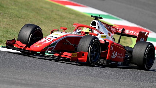 Anak Michael Schumacher Juara Dunia Formula 2, Ini Spesifikasi Mobil Balapnya (14776)