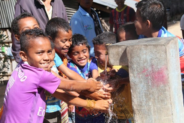 Investasi Tanpa Penyesalan di Sektor Air Minum, Sanitasi, dan Higiene (WASH) (105369)