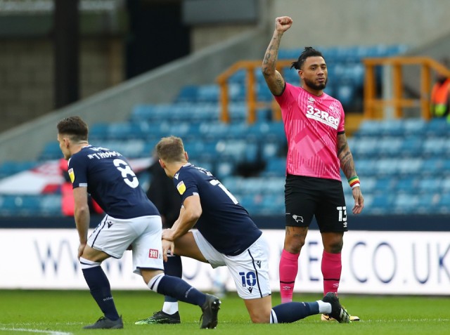 Suporter Millwall Bikin Ulah, Wayne Rooney: Memalukan & Tak Punya Akal (132703)