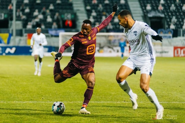 KV Mechelen, klub yang dibela pemain keturunan Indonesia, Sandy Walsh. Foto: Instagram/@kvmechelen