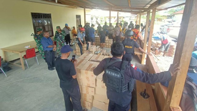 Barang bukti minuman keras yang ditangkap di Yalimo, Papua dalam razia gabungan TNI Polri (Dok istimewa)