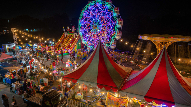 Ilustrasi pasar malam. Foto: Basri Marzuki/Antara Foto