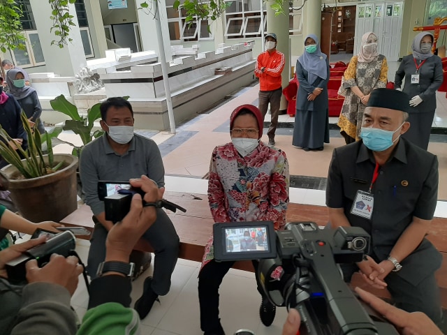 Simulasi Sekolah Tatap Muka Digelar, Tes Swab Siswa di Surabaya Masih Berlanjut (74573)
