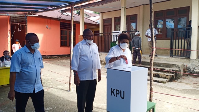 Bupati Sorong Selatan Imbau Warga Tetap Jaga Kerukunan Walaupun Beda Pilihan (267852)