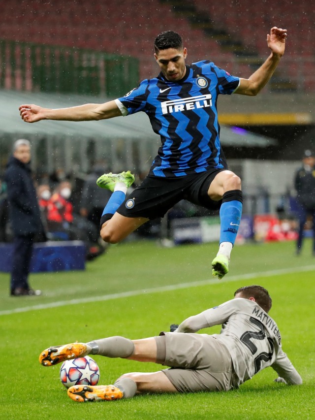 Pertandingan Liga Champions Inter Milan vs Shakhtar Donetsk di Stadion San Siro, Milan, Italia, Kamis (10/12). Foto: Alessandro Garofalo/REUTERS