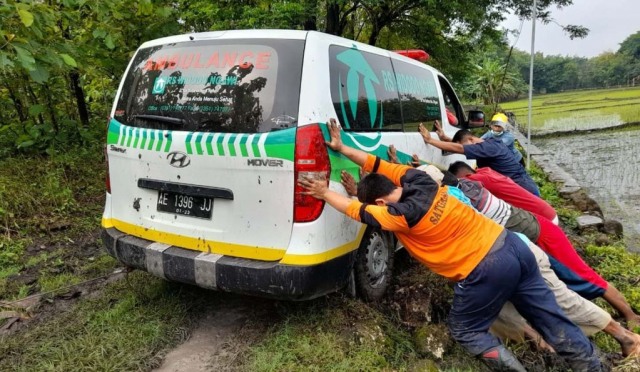 Anggota Panwas di Ngawi Meninggal saat Rekapitulasi, Ambulansnya Nyangkut