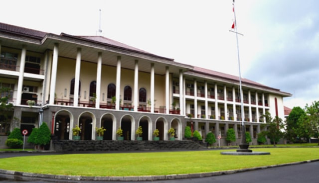 Gedung Pusat UGM. Foto: ugm.ac.id