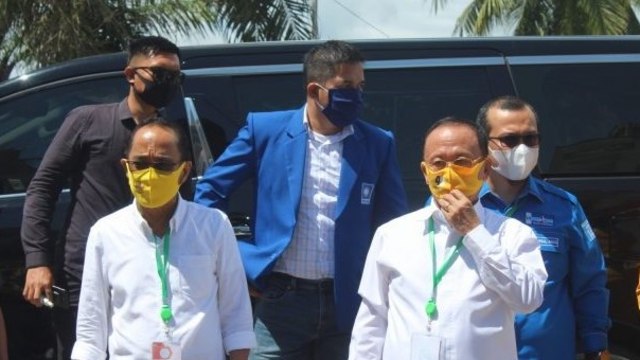 Pasangan petahana di Pilkada Mamuju Tengah, Aras Tammauni (kanan) dan wakilnya Amin Jasa. Foto: Dok. Istimewa