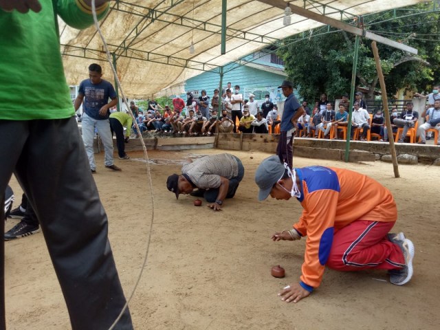 Kisah Mistis di Balik Gasing Anambas (106219)
