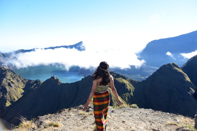 Puncak Sangkareang Taman Nasional Gunung Rinjani. Foto: Fathul Rakhman.