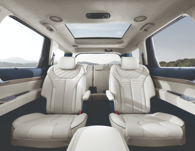 Adu Spek Hyundai Palisade dengan CX-9 dan Land Cruiser, Unggul Mana? (321667)