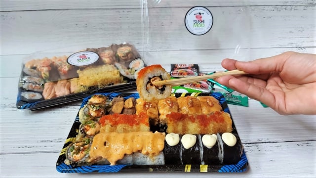 Sushimoo Sajikan Sushi Platter Halal Bercita Rasa Fusion ala Jepang-Indonesia (59031)