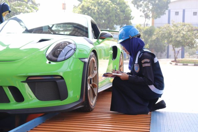 Balai uji kendaraan bermotor BPLJSKB Bekasi, Jawa Barat. Foto: dok. BPLJSKB