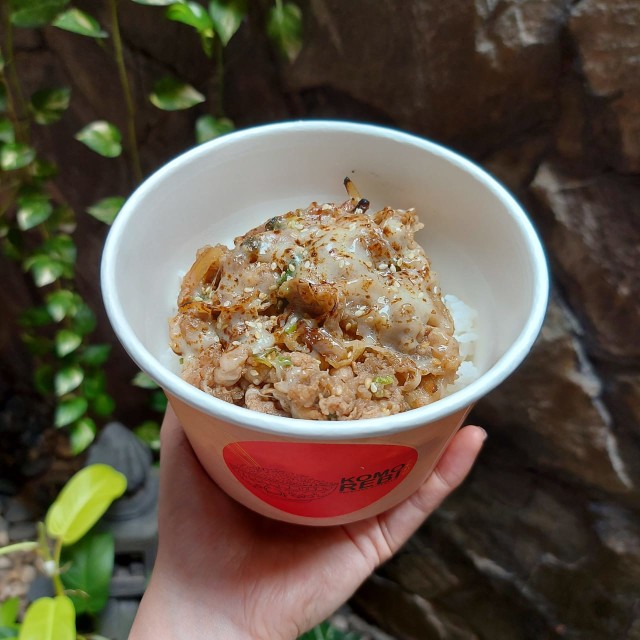 7 Rice Bowl Enak Harga di Bawah Rp 50 Ribu, Ada Lauk Daging sampai Truffle (41285)