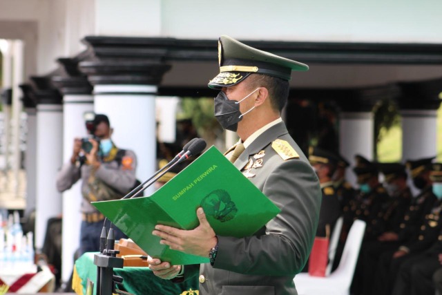 KSAD lantik 583 perwira lulusan Diktukpasus TNI AD. Foto: Dok. TNI AD