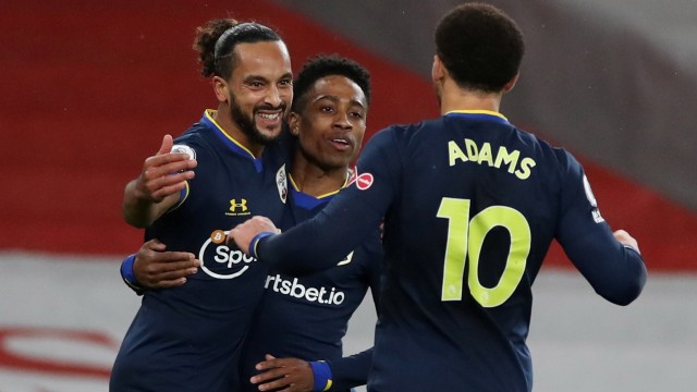 Live Streaming Southampton Vs Liverpool Di Liga Inggris Kumparan Com