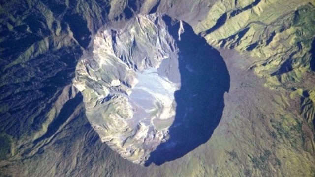Foto: Gunung Tambora. Dok: Wikimedia Commons.