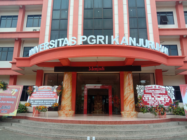 Universitas PGRI Kanjuruhan Malang. Foto: Feni Yusnia