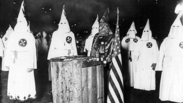 Ku Klux Klan tahun 1920 | Wikimedia Commons