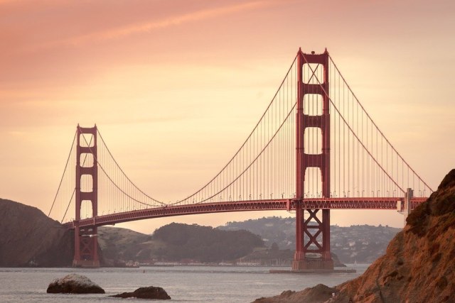 Golden Gate Bridge, Tempat Bunuh Diri