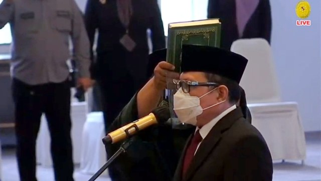 Pelantikan Sekretaris MA, Hasbi Hasan. Foto: YouTube/Mahkamah Agung Republik Indonesia