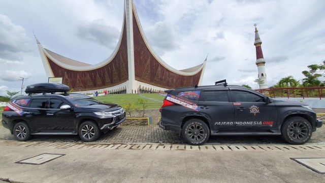 Komunitas Pajero Indonesia ONE touring ke Sumatera Barat. Foto: dok. Istimewa