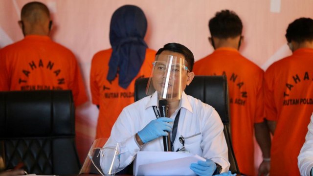 Foto: Barang Bukti dan Tersangka Kasus Curanmor di Polda Aceh (28898)