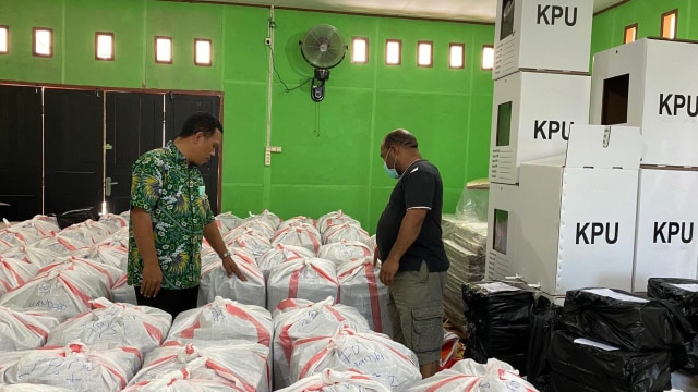 Pendistribusian logistik Pilkada Boven Digoel. (Dok KPU Papua)