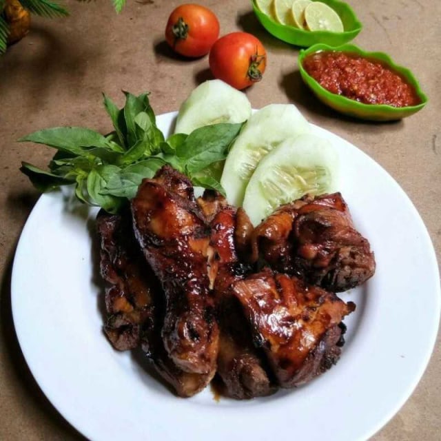 Resep Ayam Bakar Kecap, Foto: Dok. YummyApp