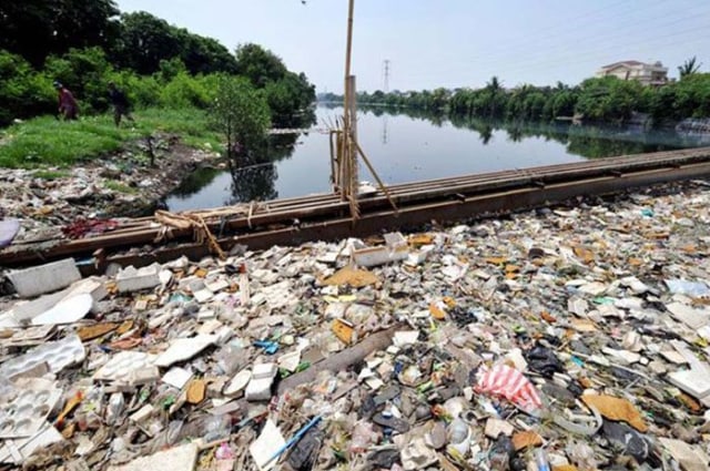 Pencemaran Sungai Citarum dan Tanggung Jawab Sosial Perusahaan (49129)