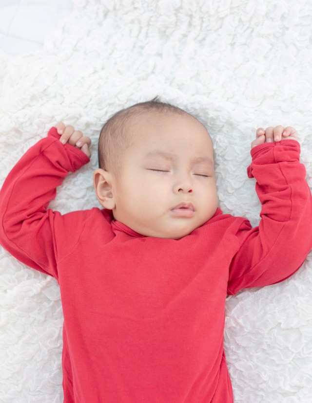 Daftar Perlengkapan Tidur Bayi yang Perlu Anda Siapkan Foto: Freepik
